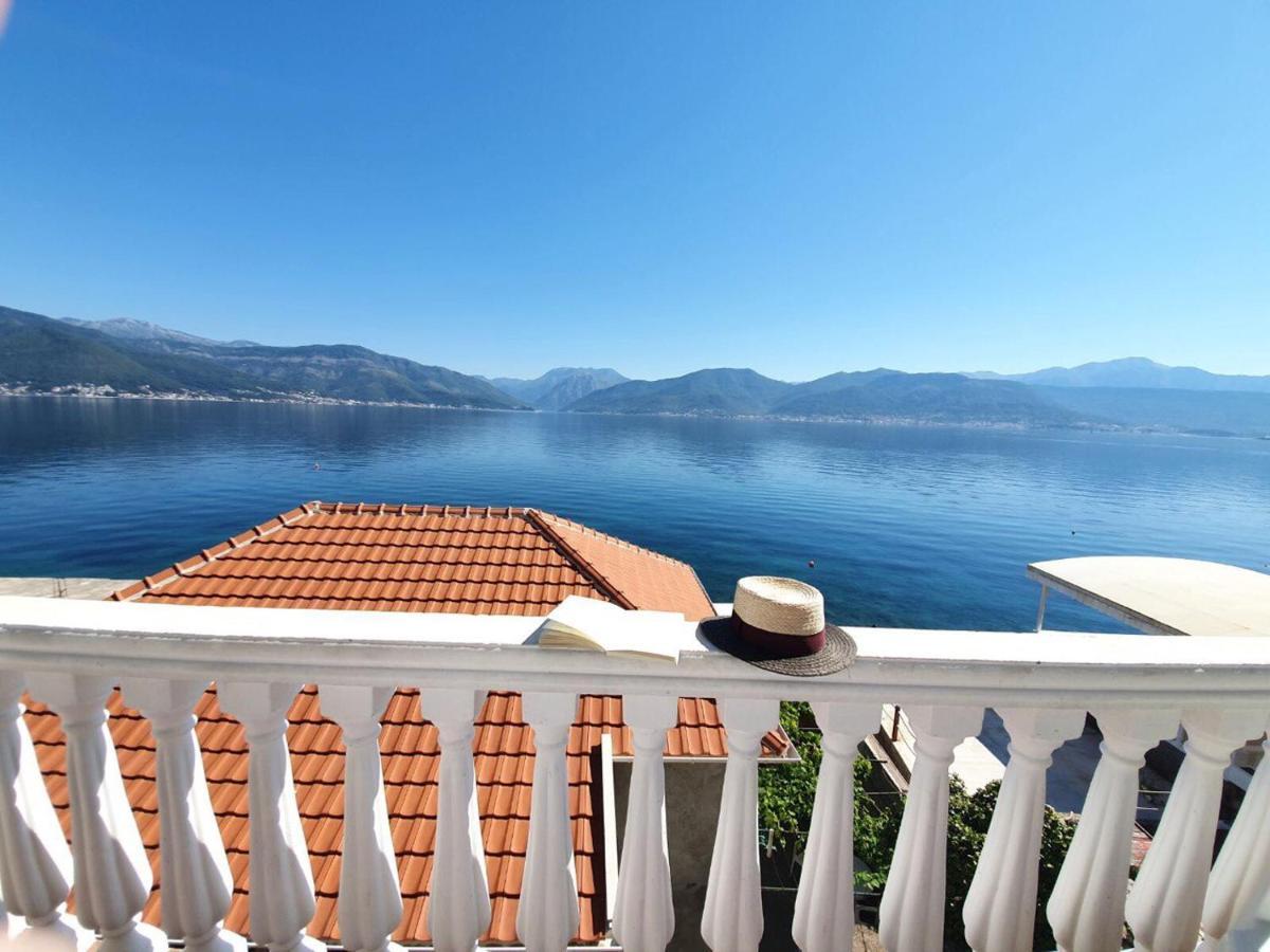 La Casa Di Sonja Daire Tivat Dış mekan fotoğraf