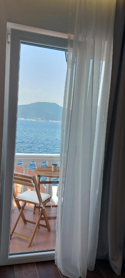 La Casa Di Sonja Daire Tivat Dış mekan fotoğraf