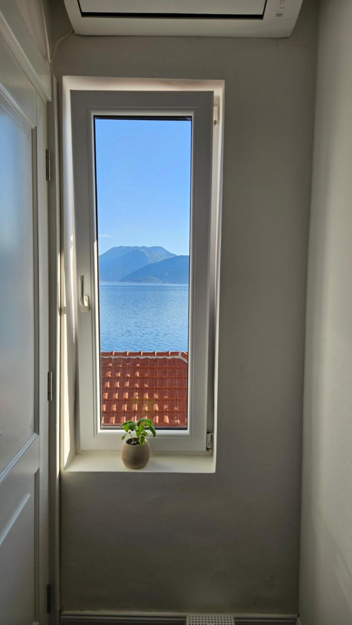 La Casa Di Sonja Daire Tivat Dış mekan fotoğraf